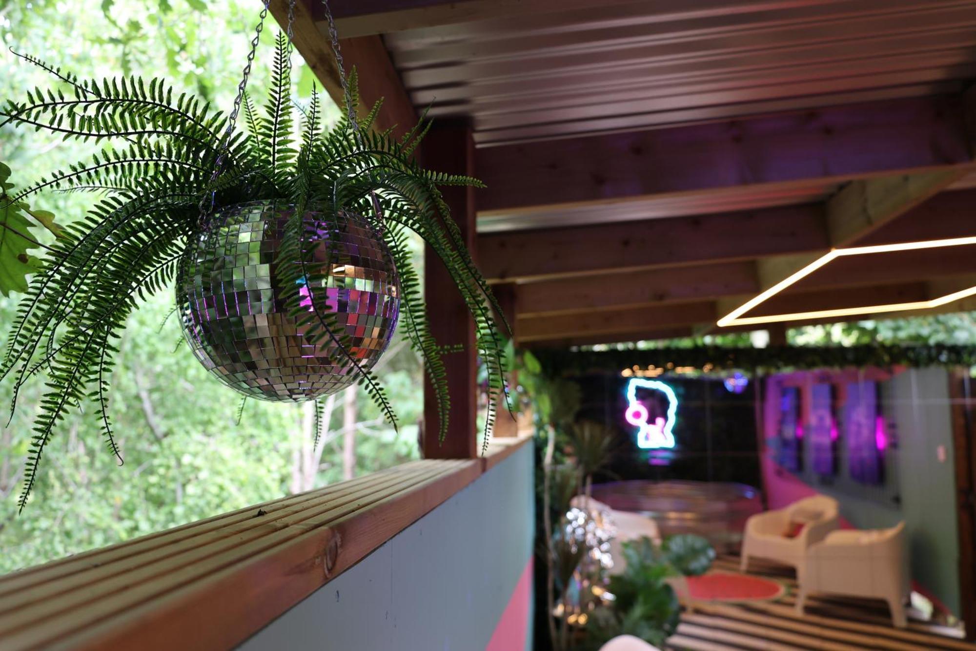 Ammonite Glamping Pod & Hot Tub Apartment Hungerton Bagian luar foto