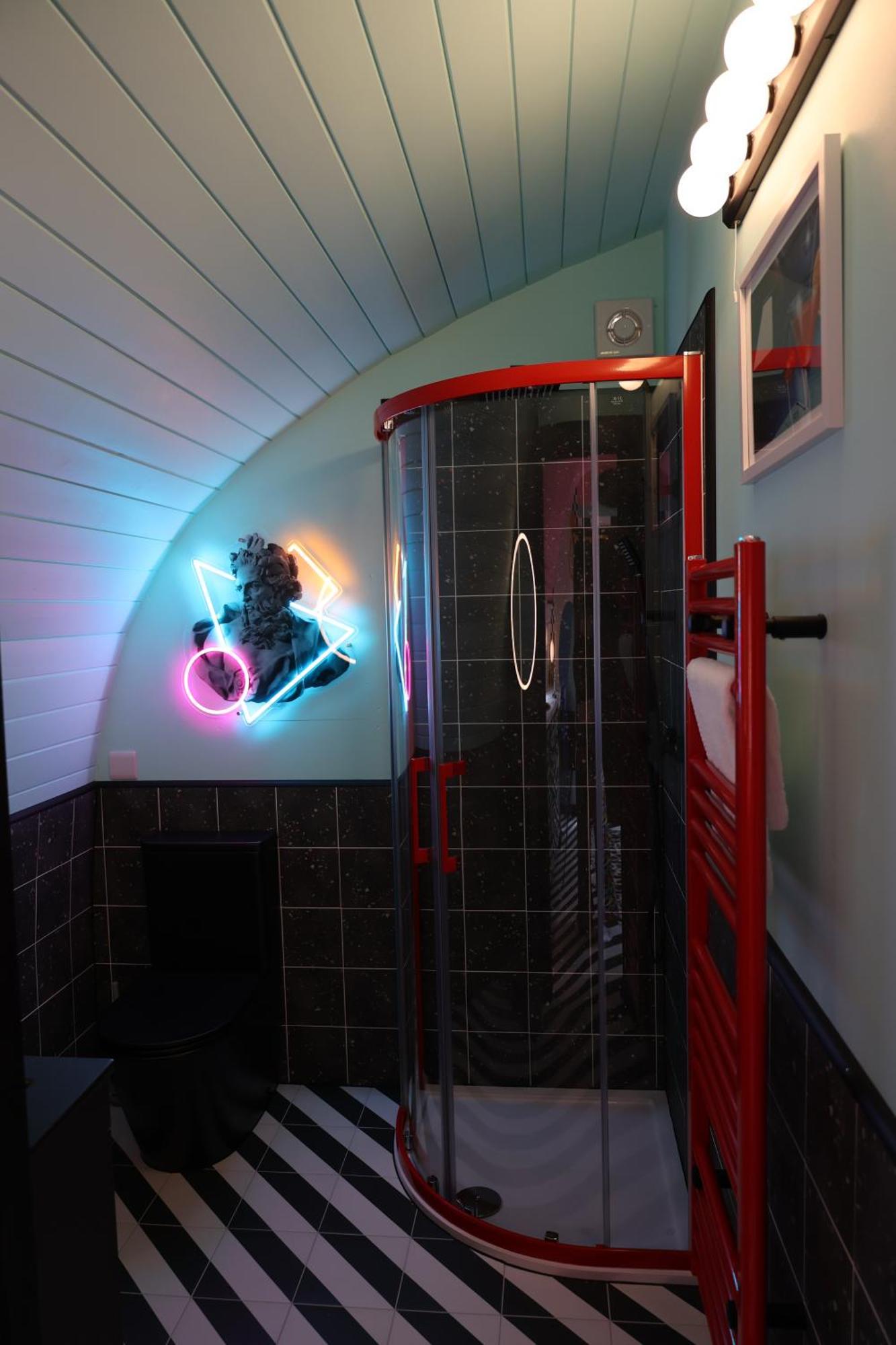 Ammonite Glamping Pod & Hot Tub Apartment Hungerton Bagian luar foto